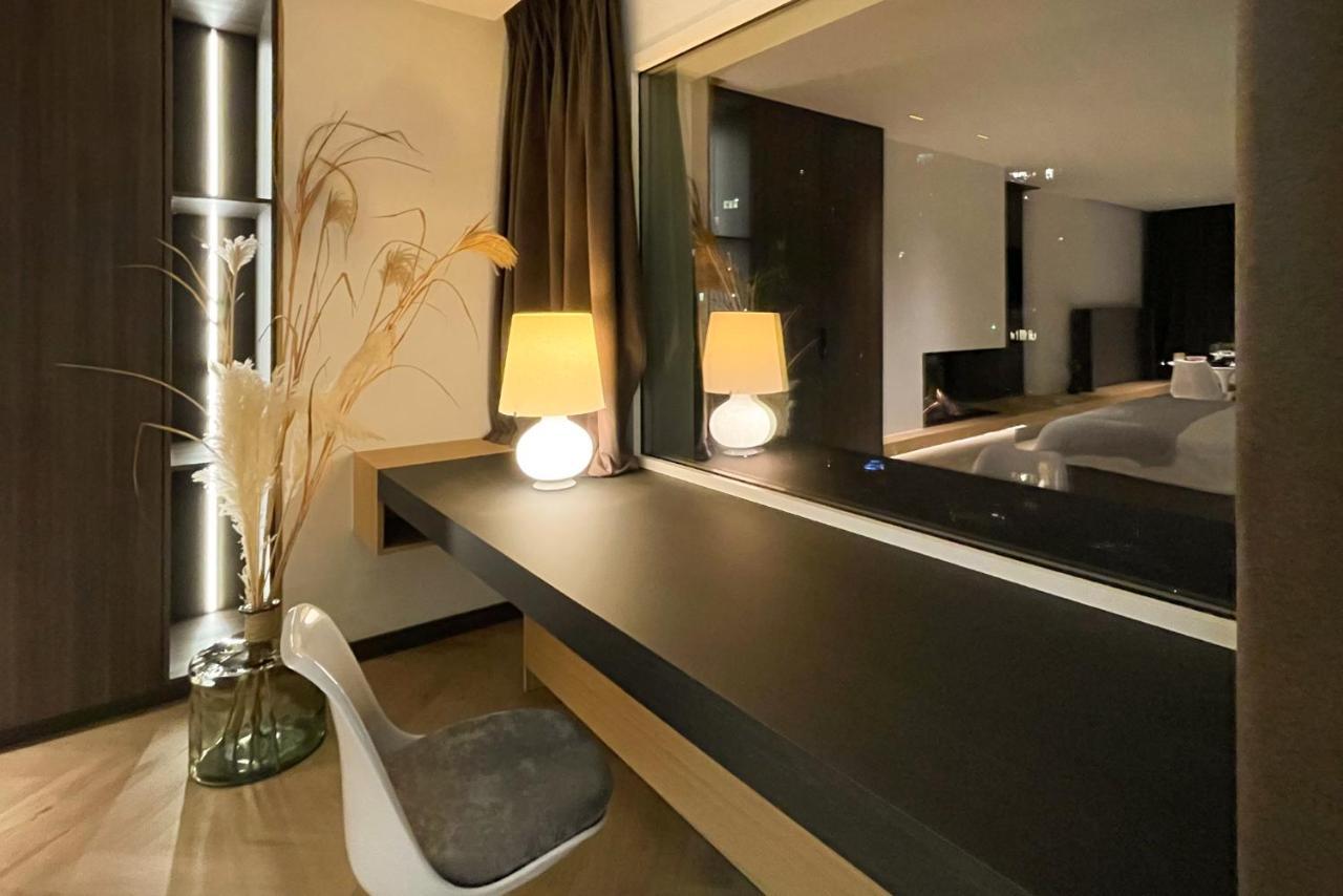 Le19 Suite Georges&Lucy Namur  Exterior foto